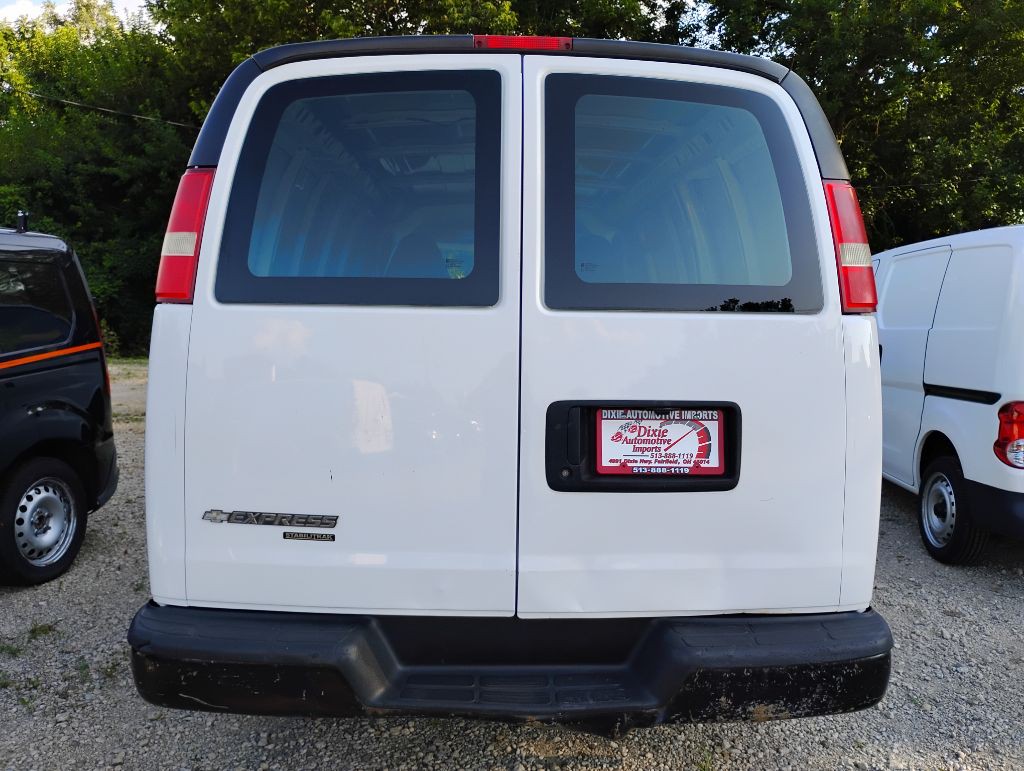 2012 Chevrolet Express Image 5