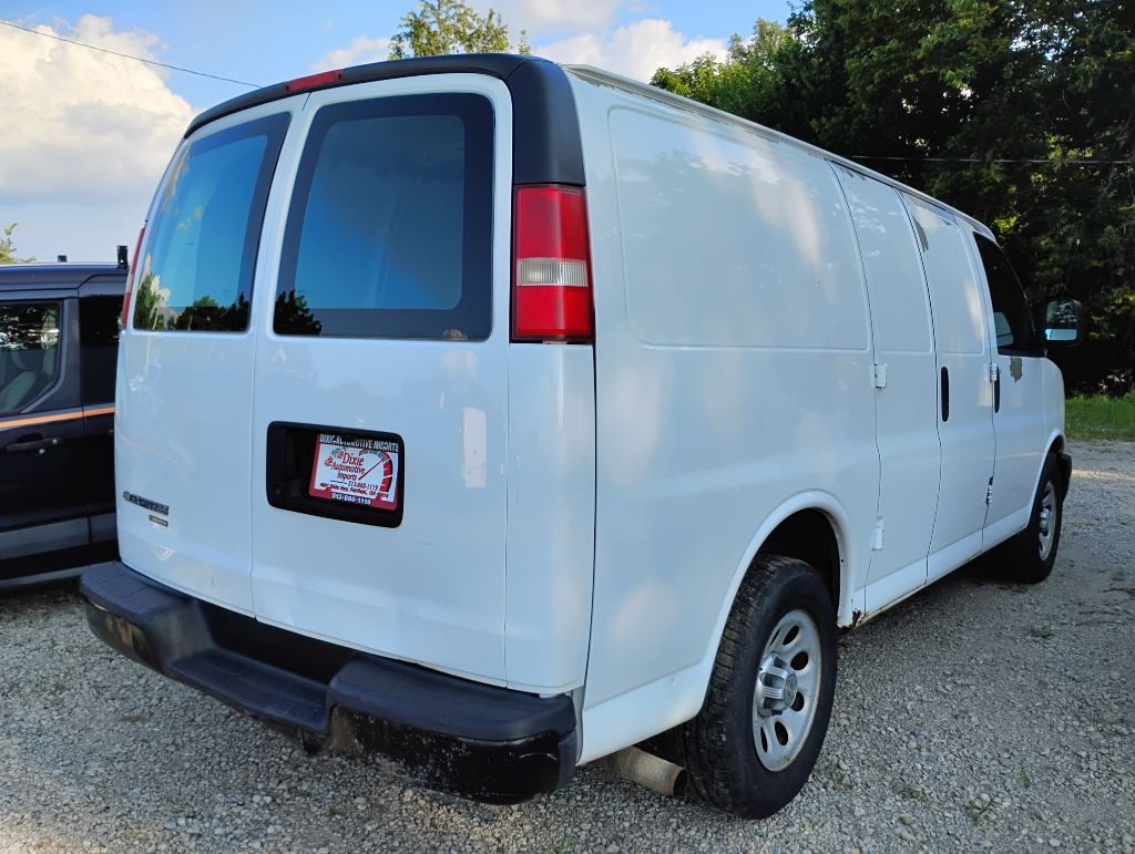 2012 Chevrolet Express Image 6