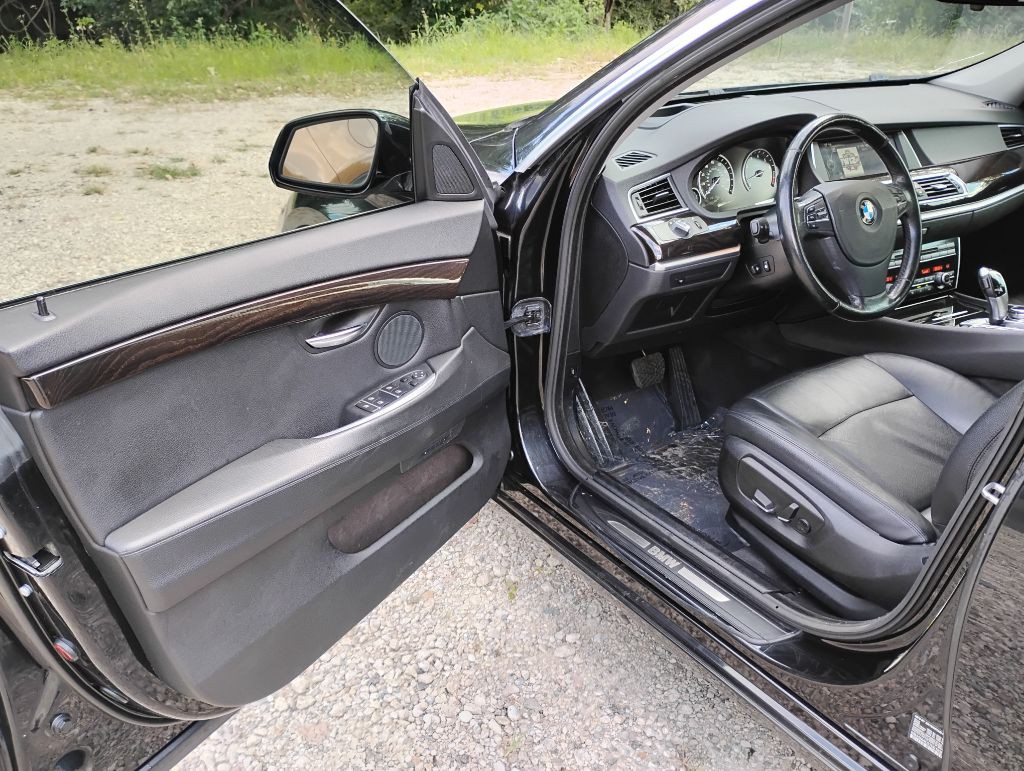 2014 BMW 5 Series Image 7