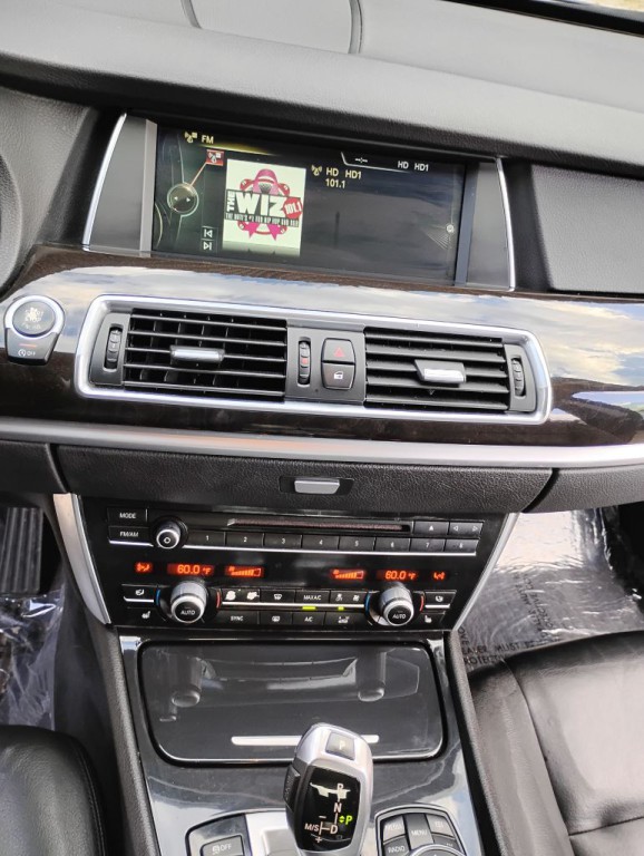 2014 BMW 5 Series Image 17
