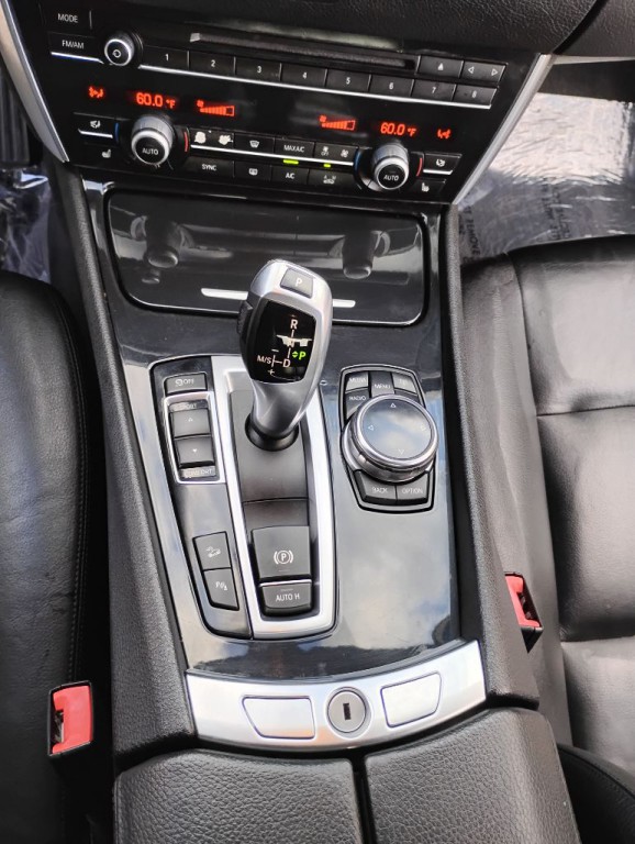 2014 BMW 5 Series Image 18