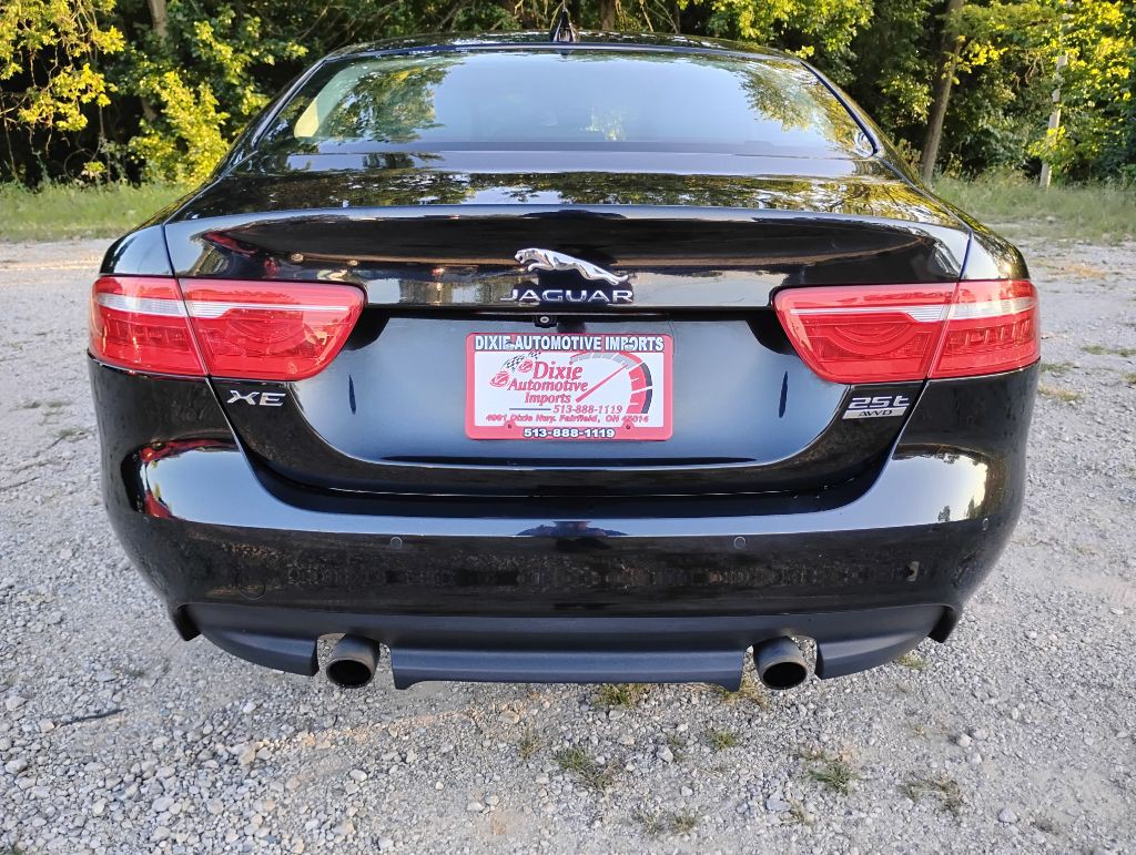 2018 Jaguar XE Image 5