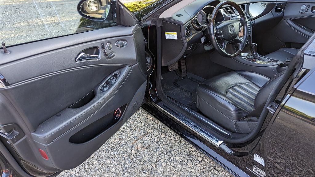 2008 Mercedes-Benz CLS-Class Image 9