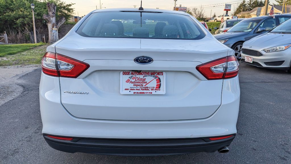 2016 Ford Fusion Image 5