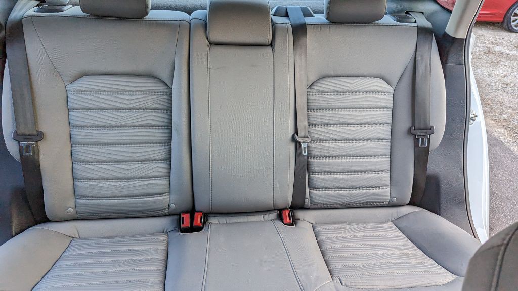 2016 Ford Fusion Image 13