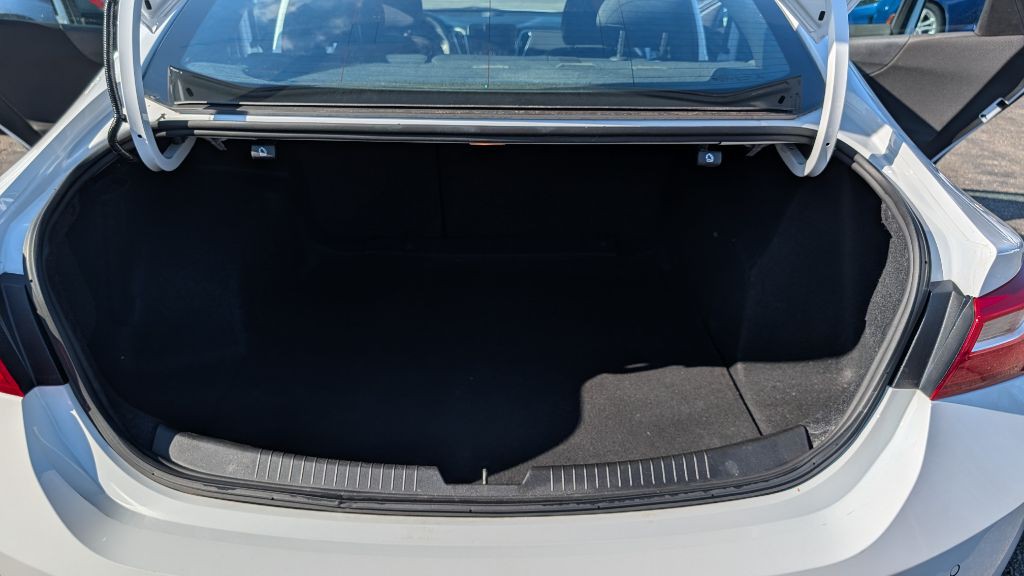 2021 Chevrolet Malibu Image 19
