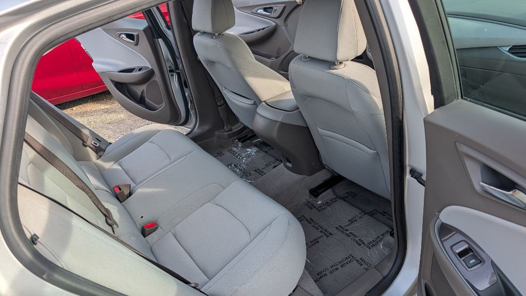 2019 Chevrolet Malibu Image 11