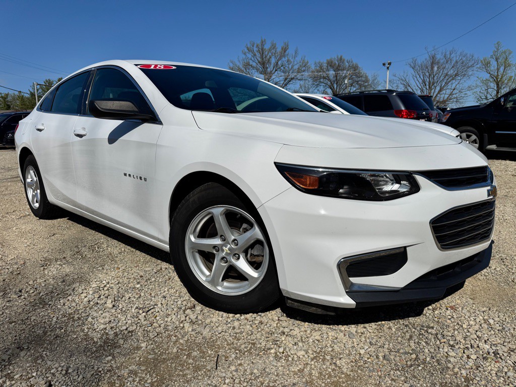 2018 Chevrolet Malibu Image 1