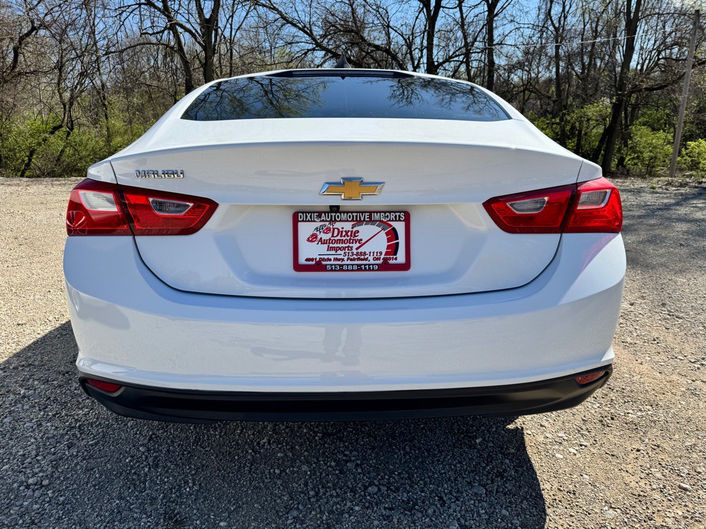 2018 Chevrolet Malibu Image 6