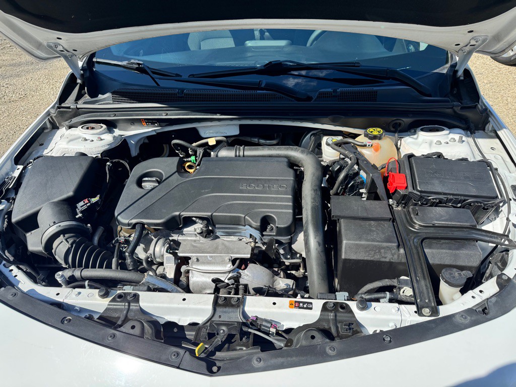 2018 Chevrolet Malibu Image 20