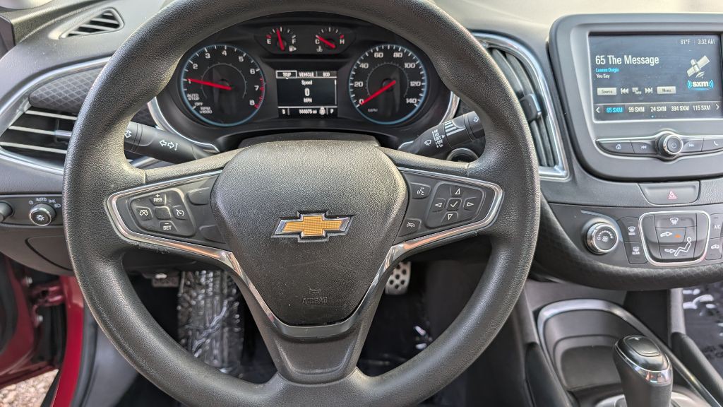 2017 Chevrolet Malibu Image 15