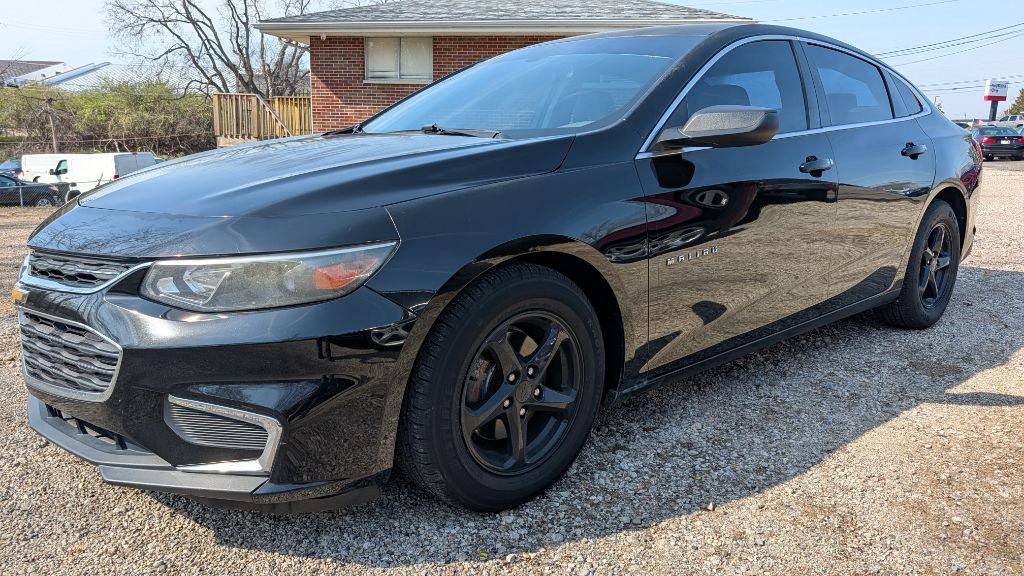 2016 Chevrolet Malibu Image 3