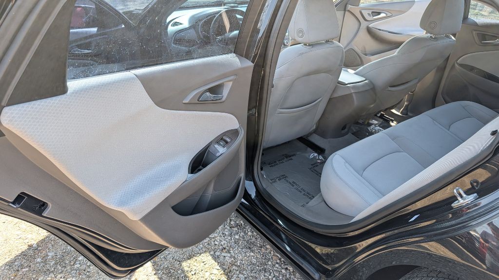2016 Chevrolet Malibu Image 7