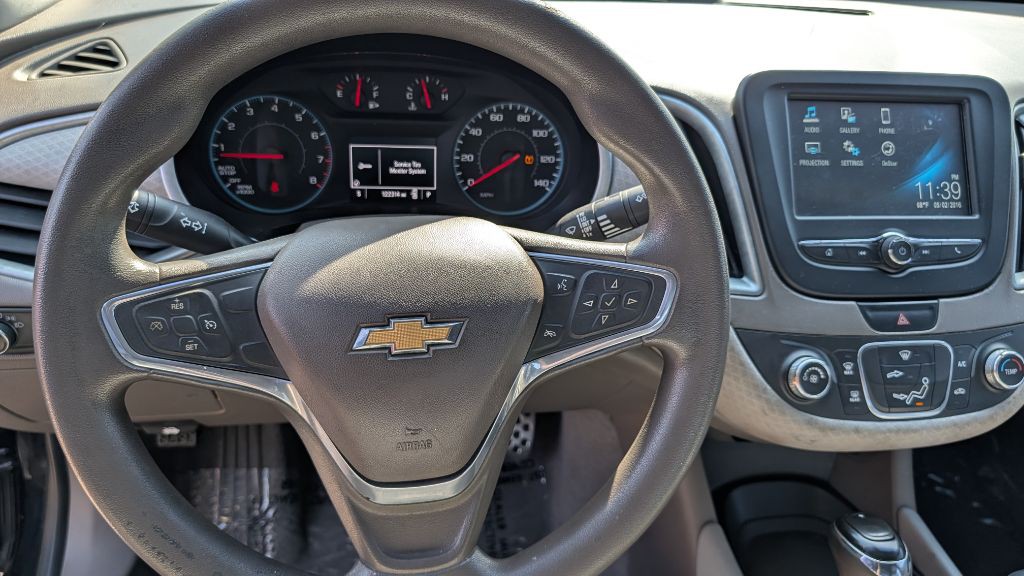 2016 Chevrolet Malibu Image 14