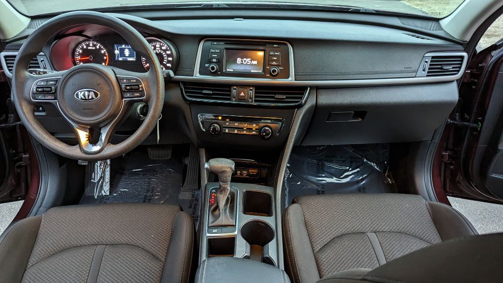 2017 Kia Optima Image 15