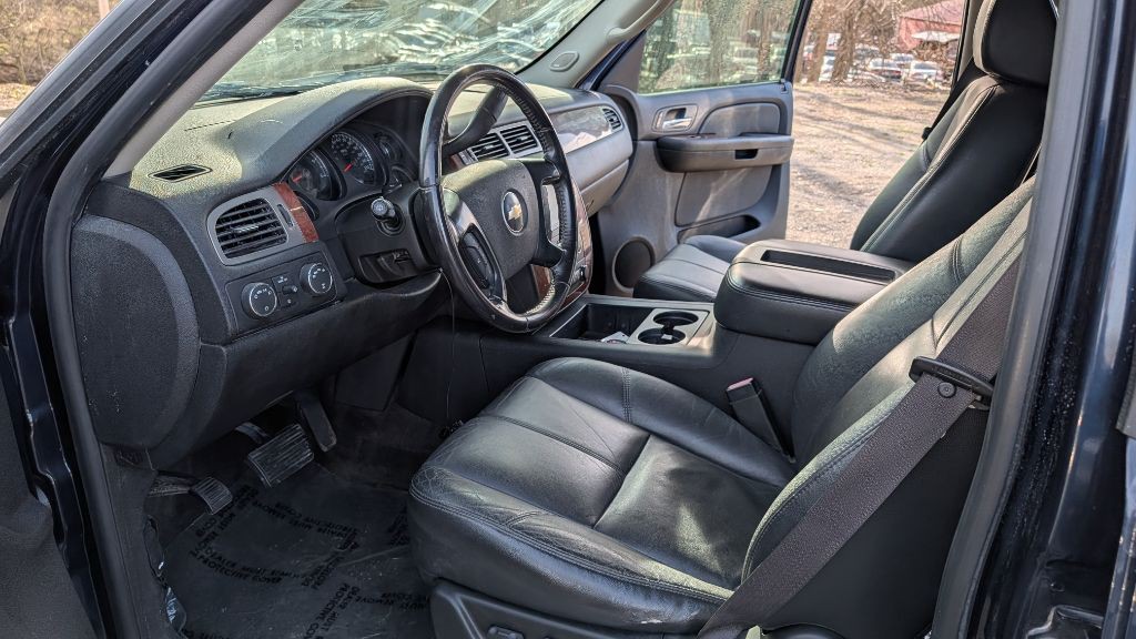 2008 Chevrolet Tahoe Image 11