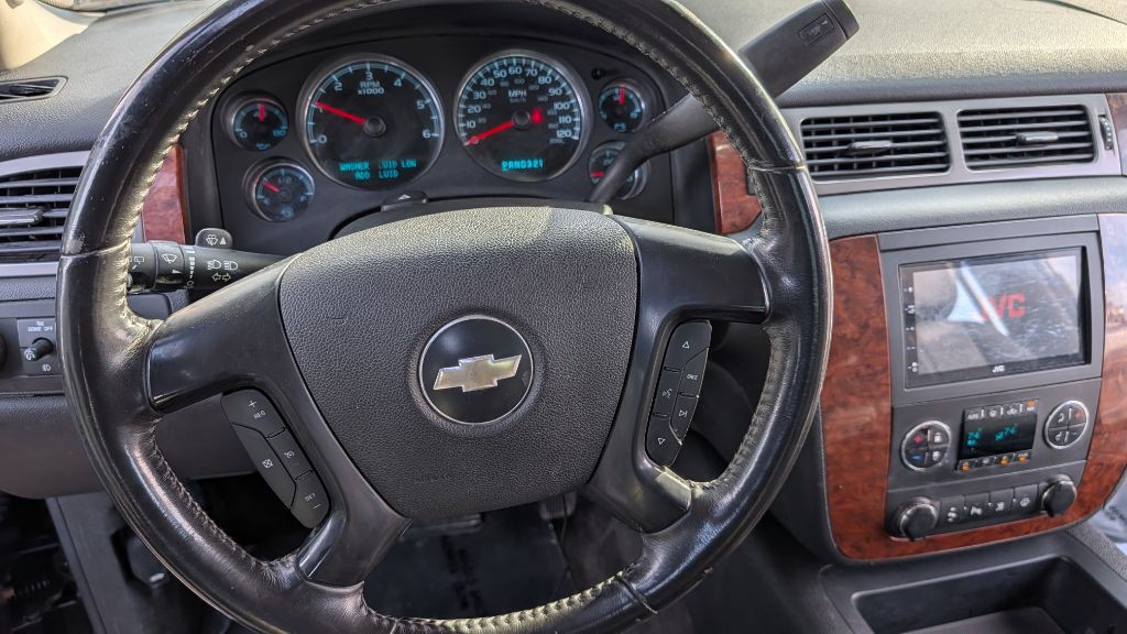 2008 Chevrolet Tahoe Image 13