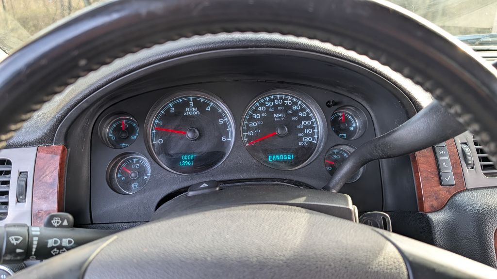 2008 Chevrolet Tahoe Image 14