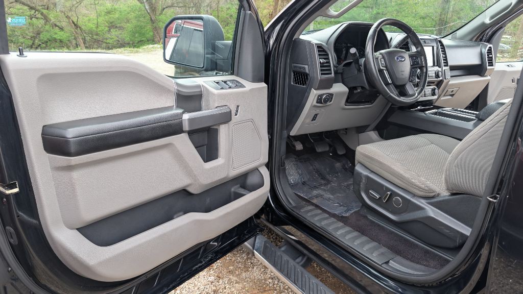 2017 Ford F-150 Image 7