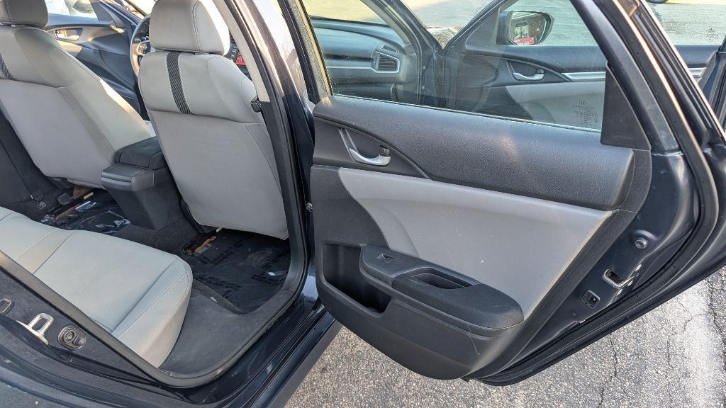 2016 Honda Civic Image 10