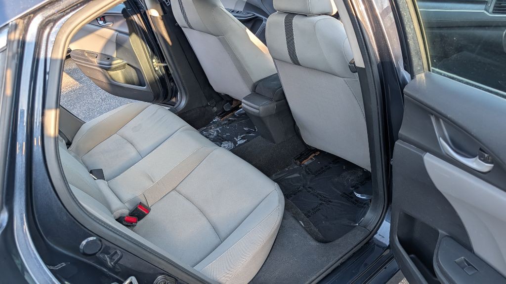 2016 Honda Civic Image 11