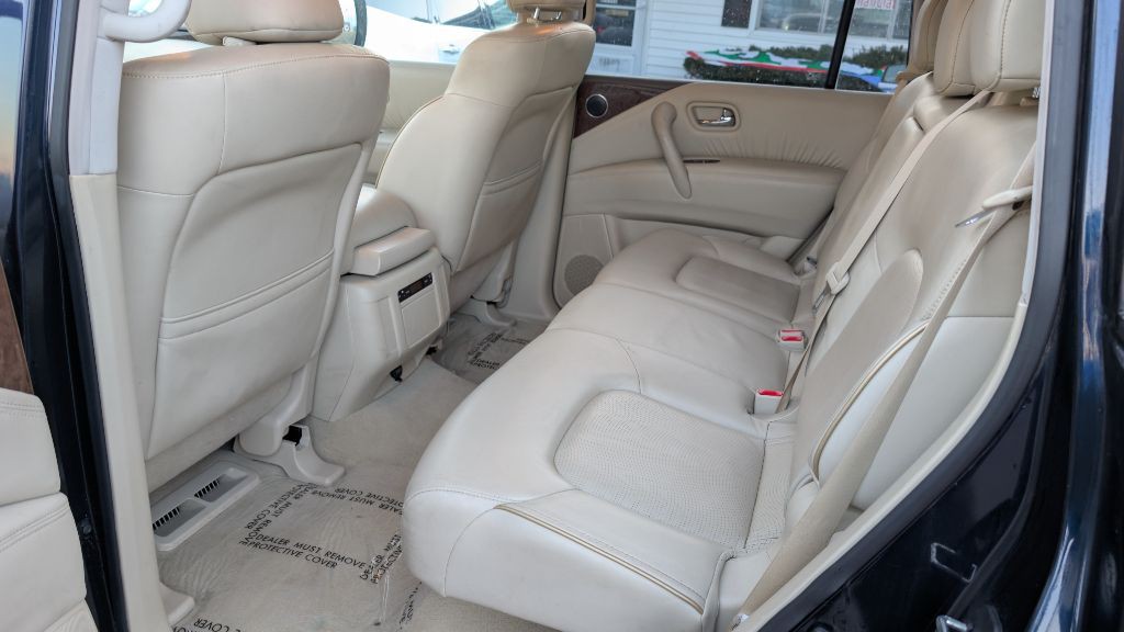 2015 INFINITI QX80 Image 13
