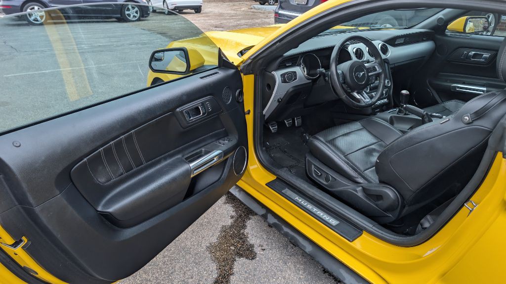 2016 Ford Mustang Image 7