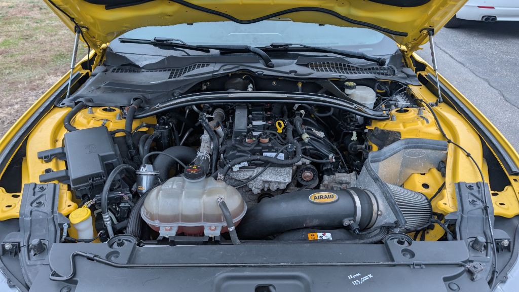 2016 Ford Mustang Image 17