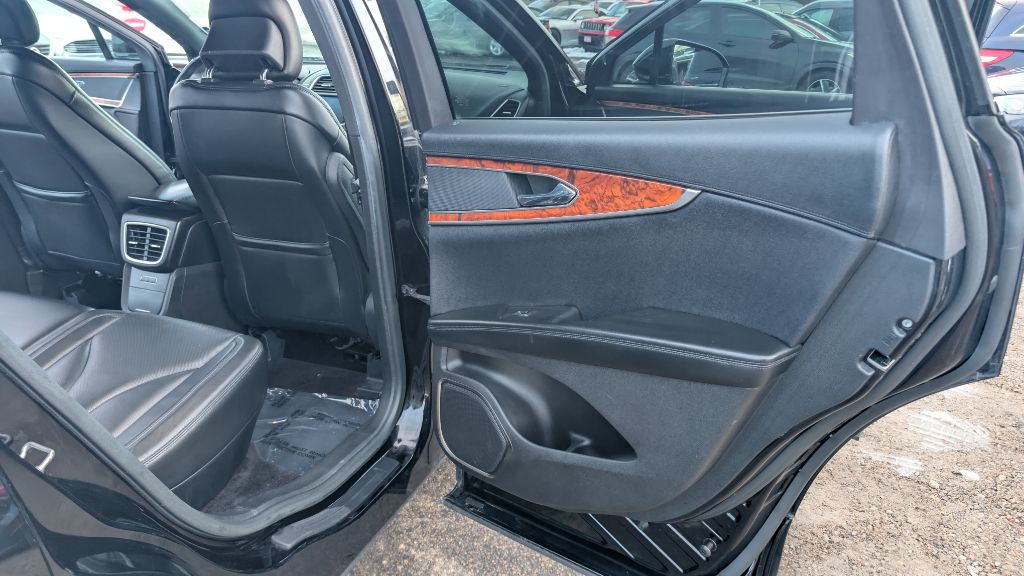 2017 Lincoln MKX Image 10