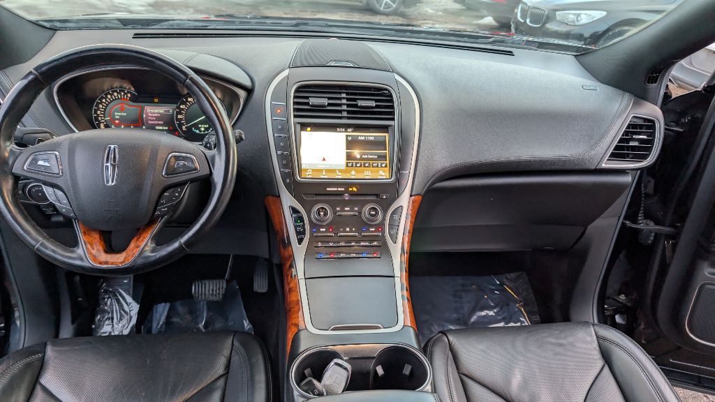 2017 Lincoln MKX Image 16