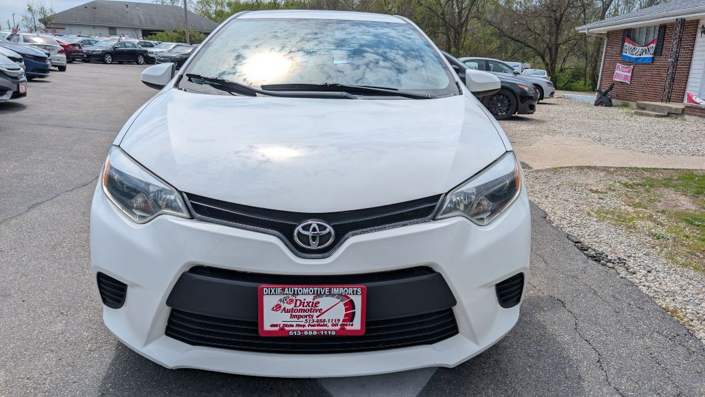 2015 Toyota Corolla Image 2