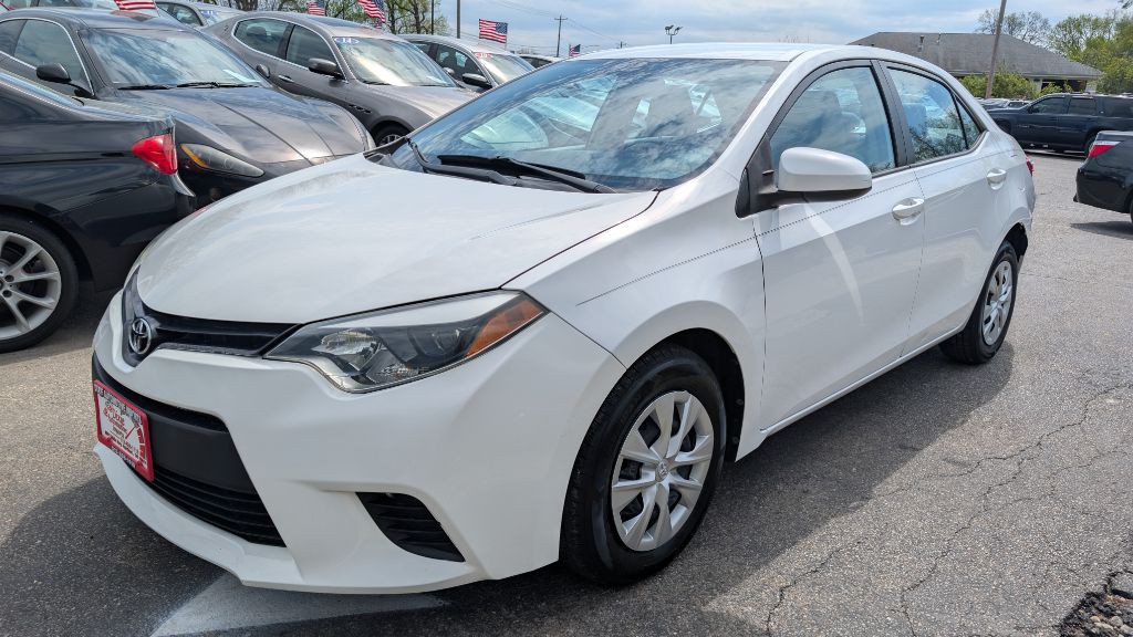 2015 Toyota Corolla Image 3