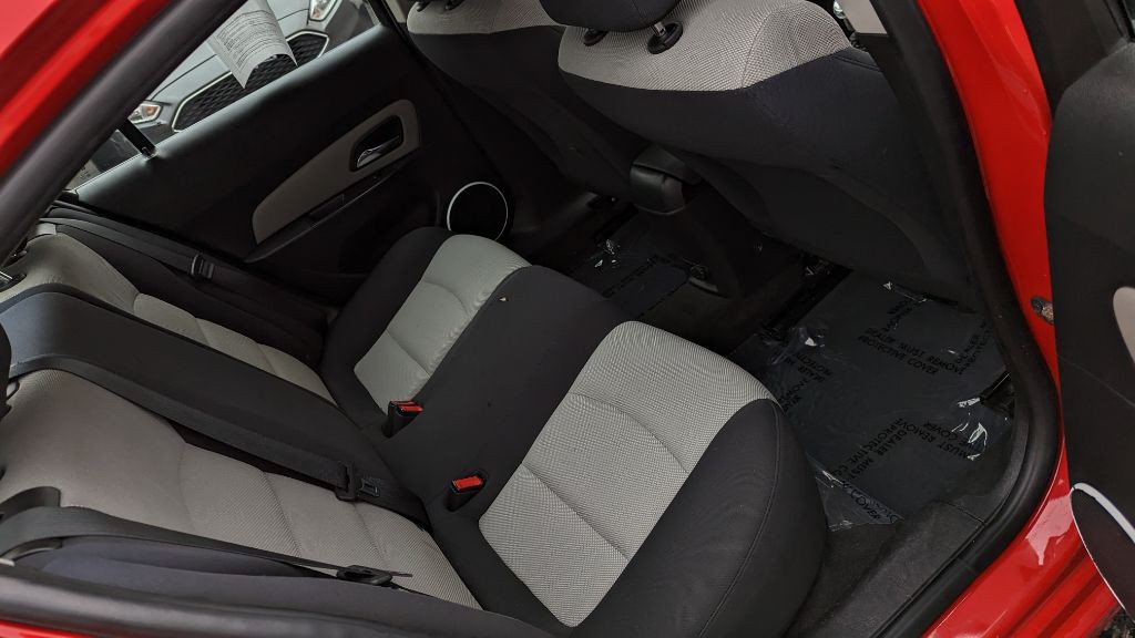 2016 Chevrolet Cruze Image 11