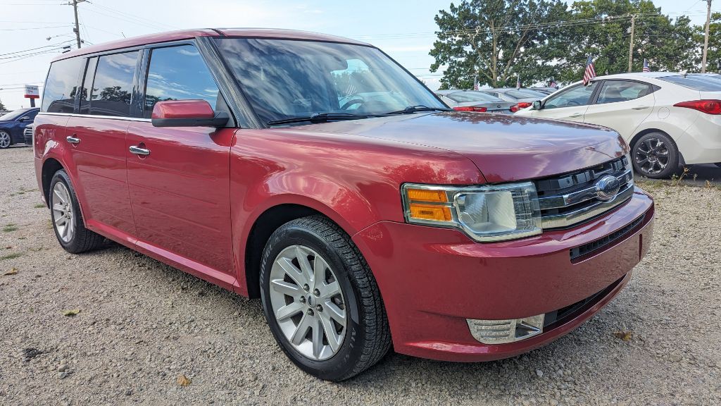 2010 Ford Flex Image 2