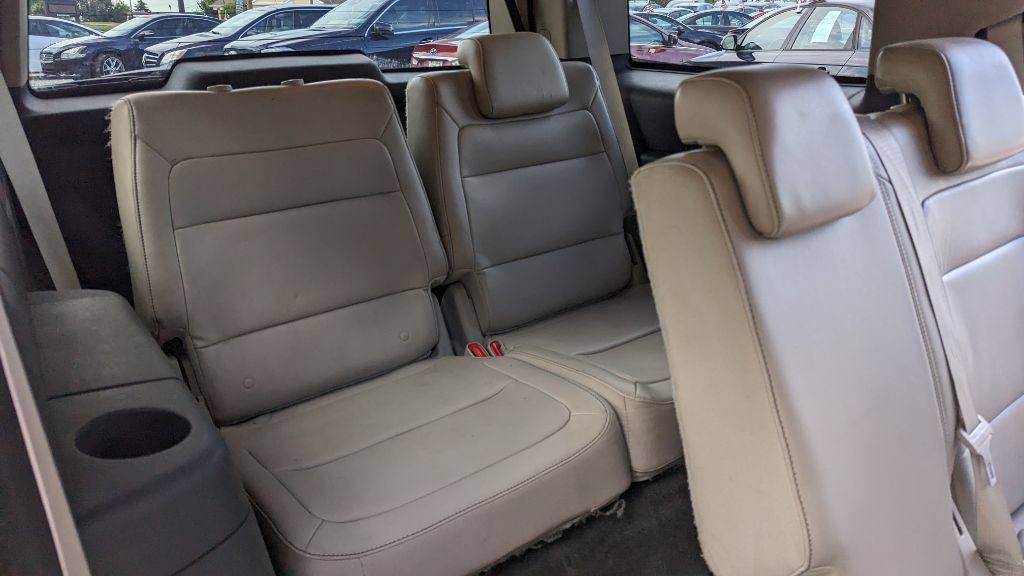 2010 Ford Flex Image 11