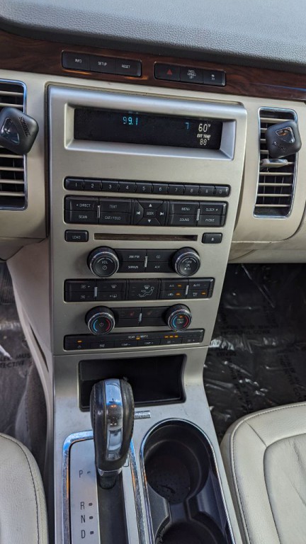 2010 Ford Flex Image 18