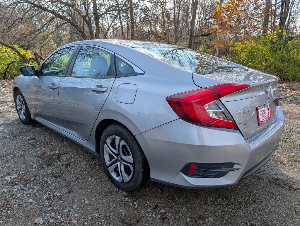 2018 Honda Civic Image 4