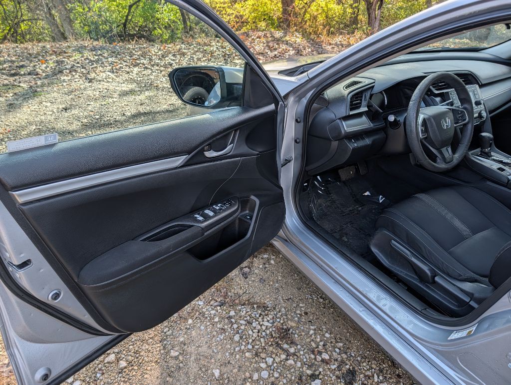 2018 Honda Civic Image 7