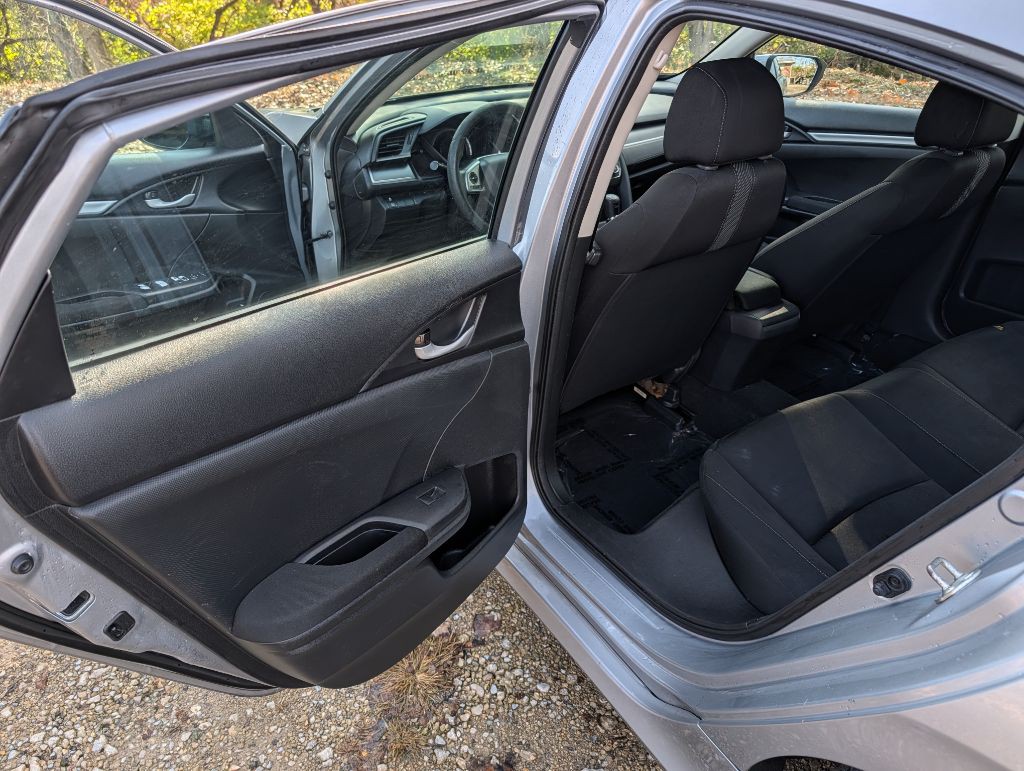 2018 Honda Civic Image 8