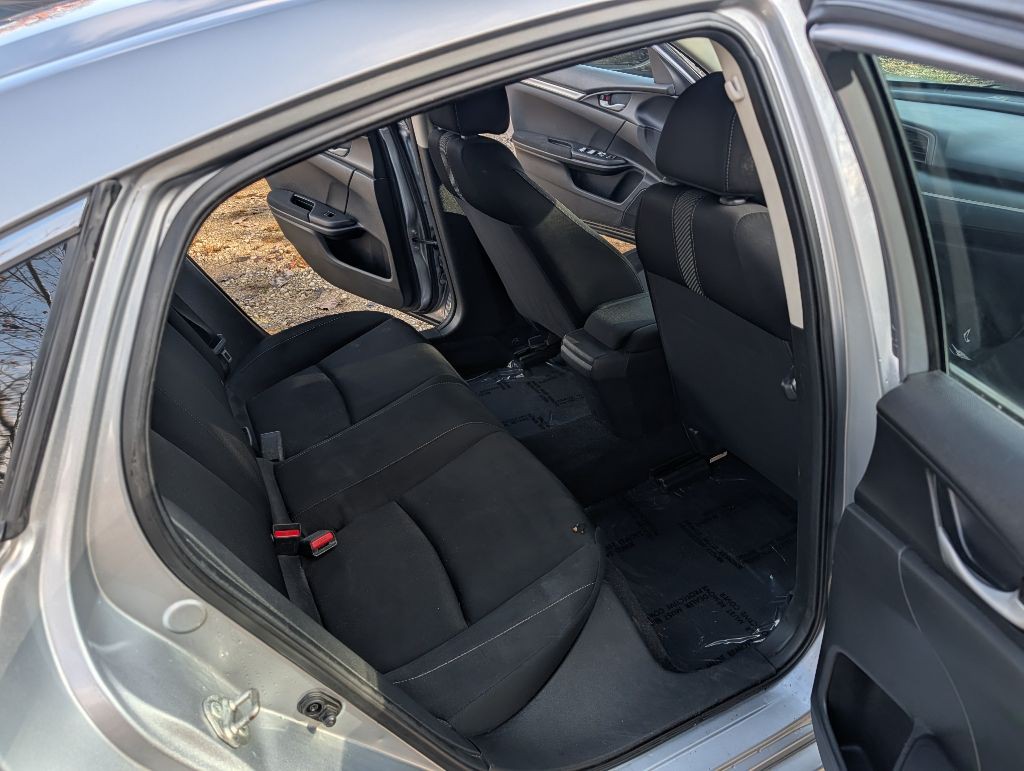 2018 Honda Civic Image 11