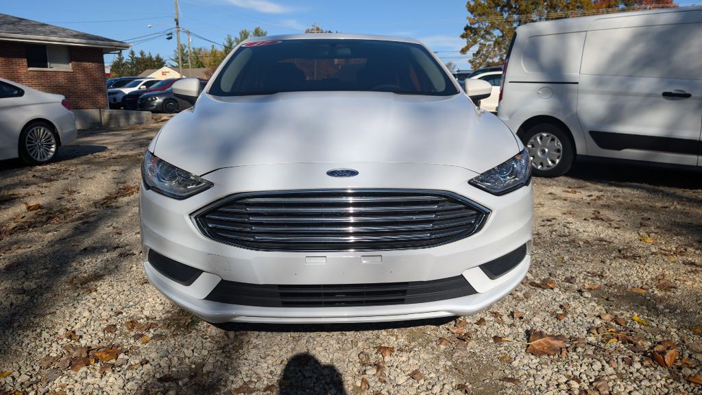 2017 Ford Fusion Image 2