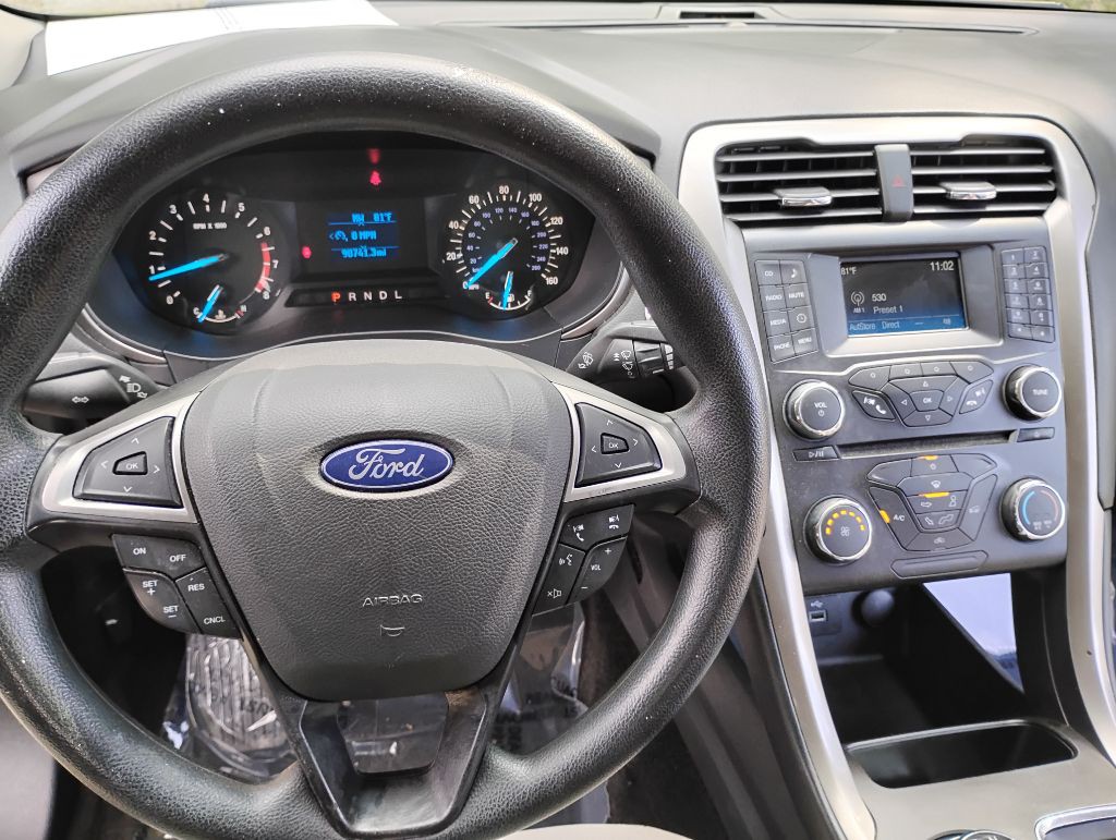 2018 Ford Fusion Image 15