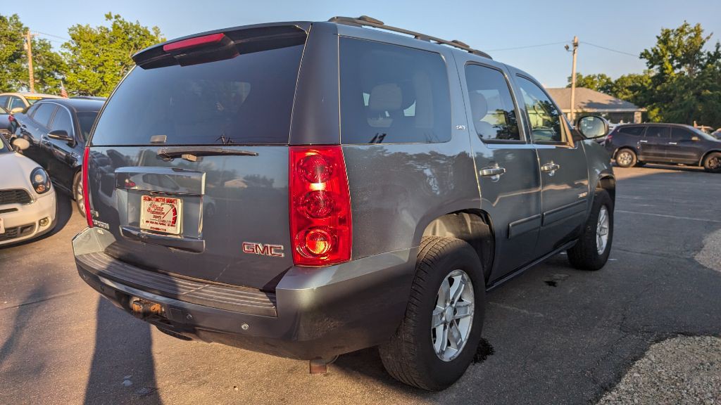2010 GMC Yukon Image 7