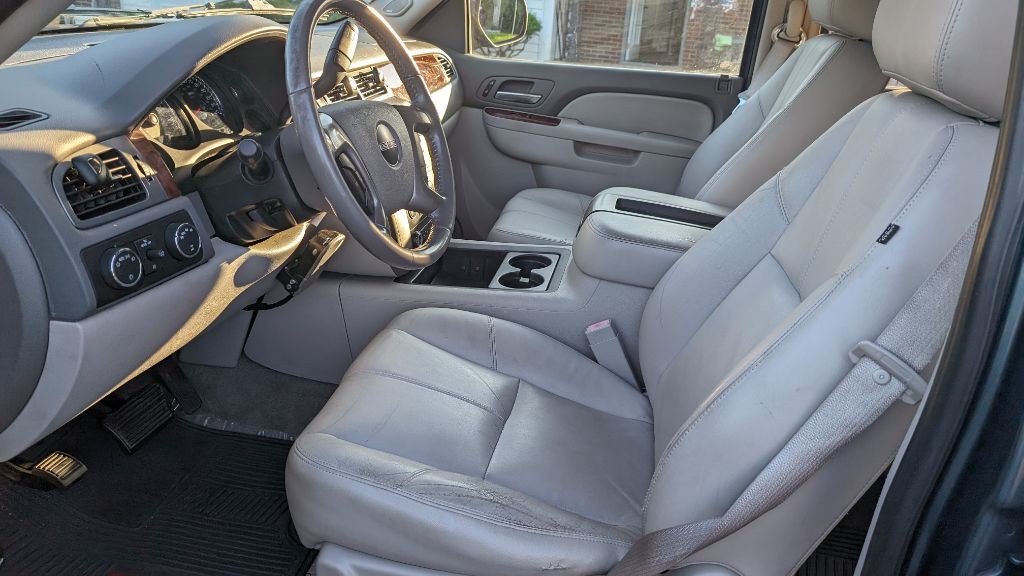 2010 GMC Yukon Image 15