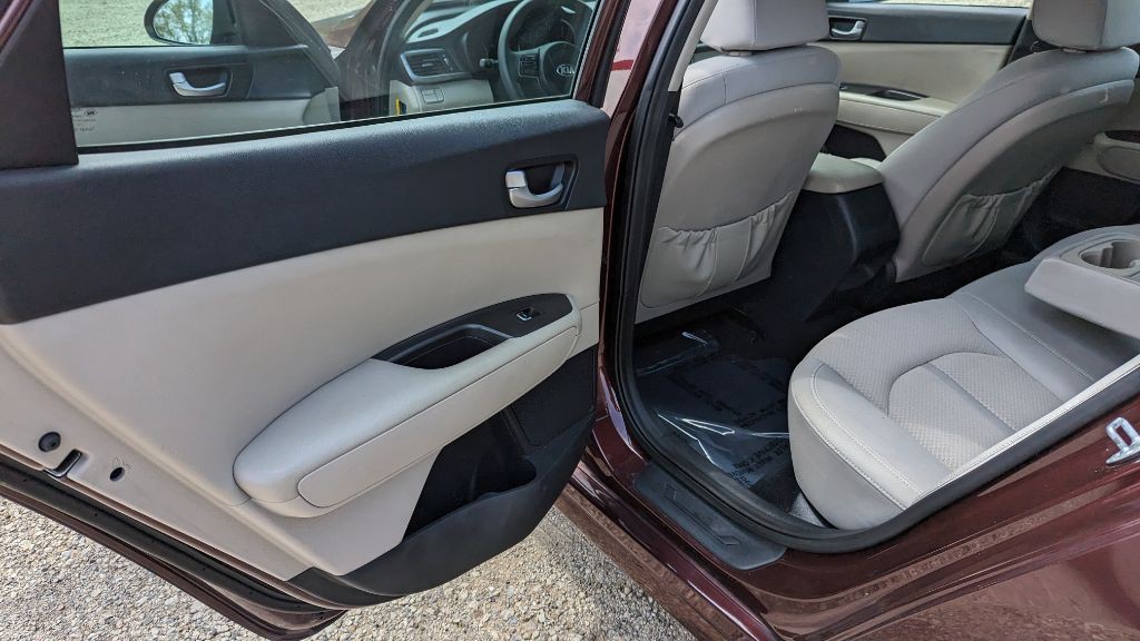 2016 Kia Optima Image 8