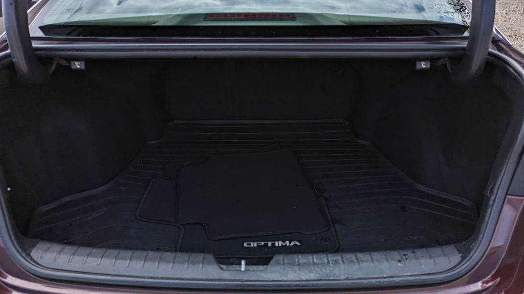 2016 Kia Optima Image 16