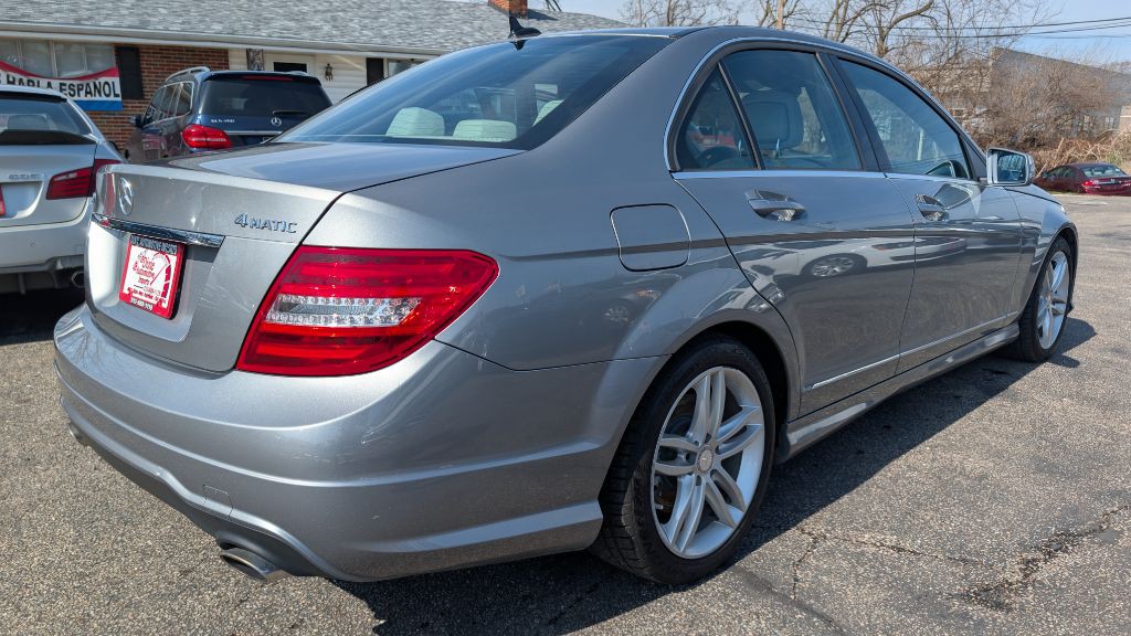 2014 Mercedes-Benz C-Class Image 6