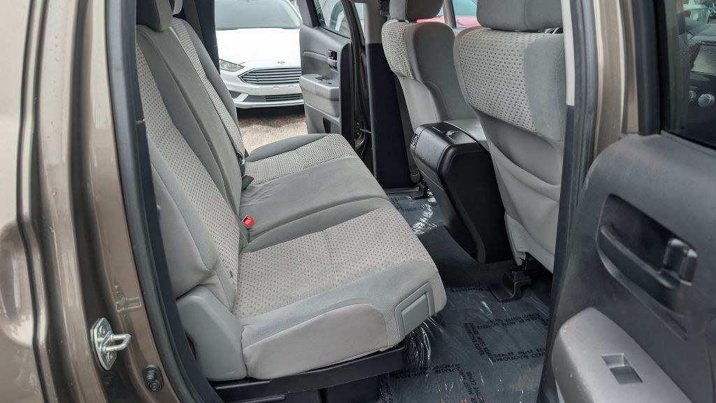 2013 Toyota Tundra Image 11