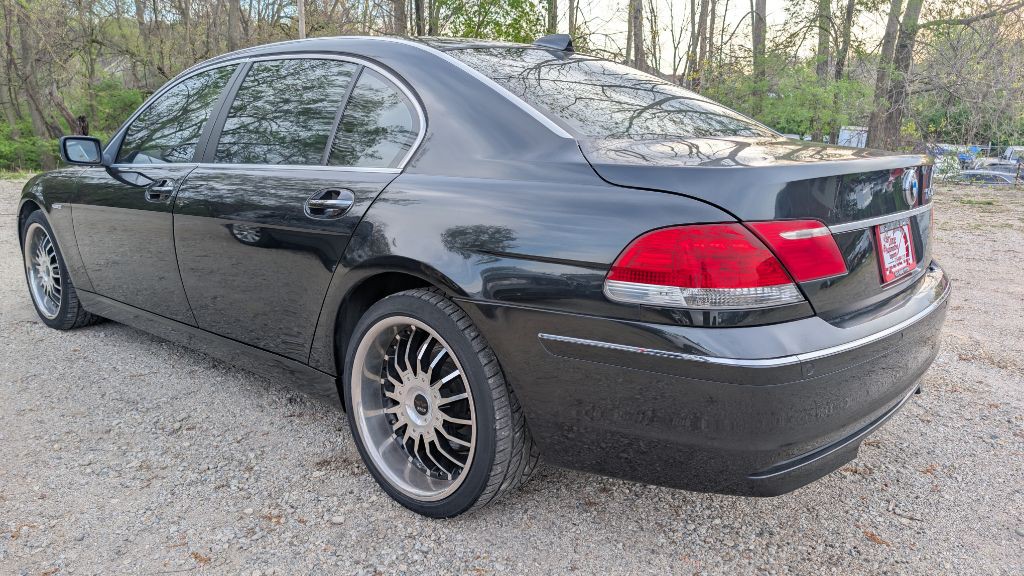 2007 BMW 7 Series Image 4