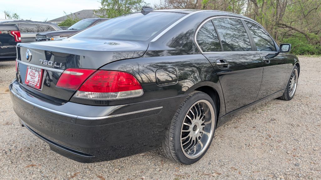 2007 BMW 7 Series Image 6